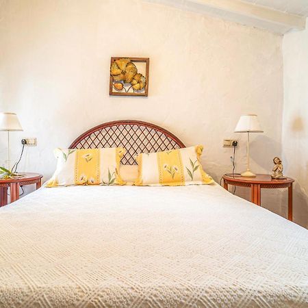 Gorgeous Home In Cajiz With Wifi Cajis Exterior photo