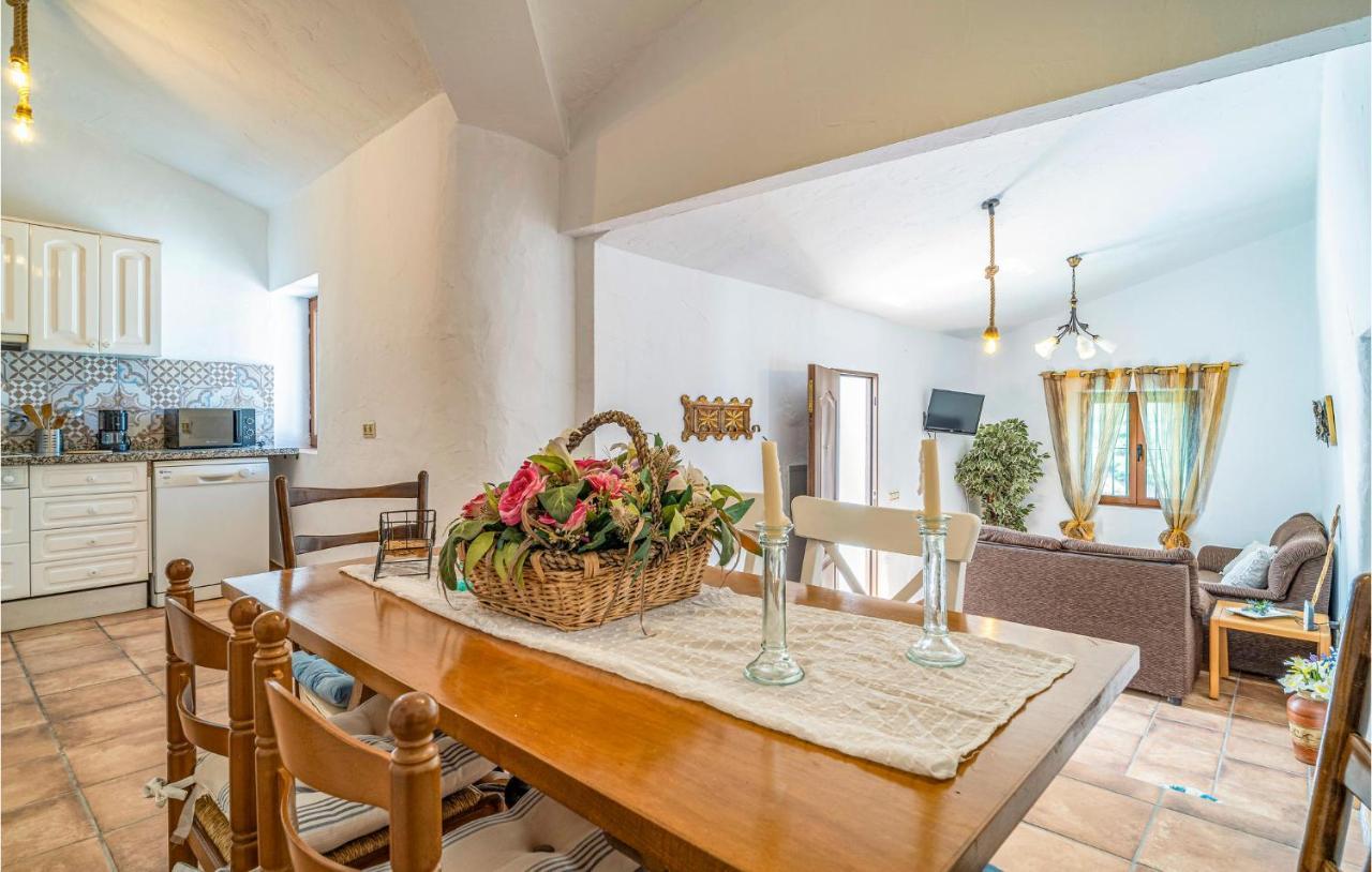 Gorgeous Home In Cajiz With Wifi Cajis Exterior photo