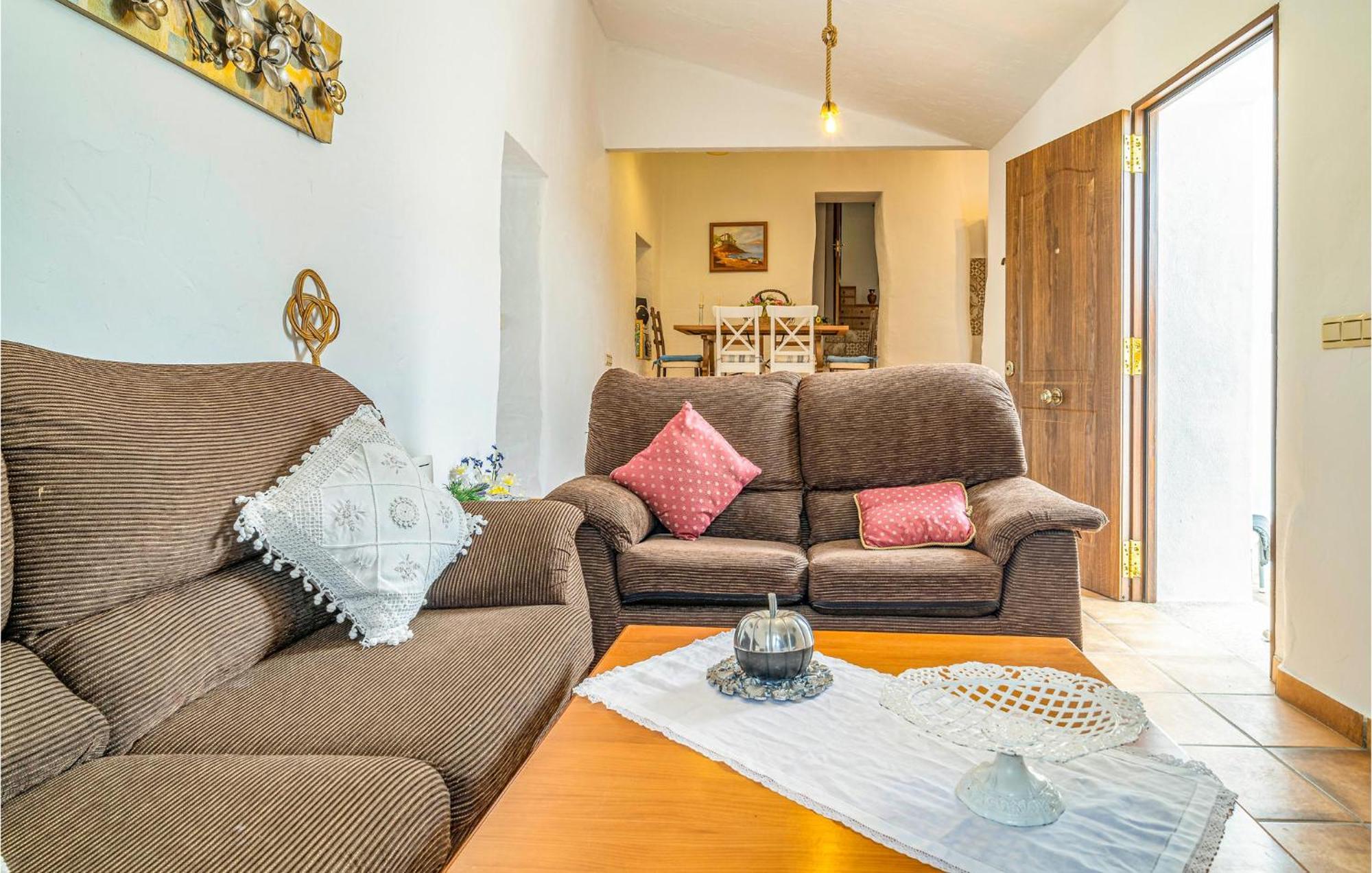 Gorgeous Home In Cajiz With Wifi Cajis Exterior photo